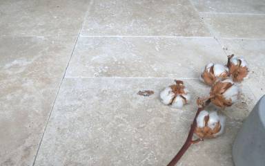 Travertin Terrassenplatten Light getrommelt r�mischer Verband