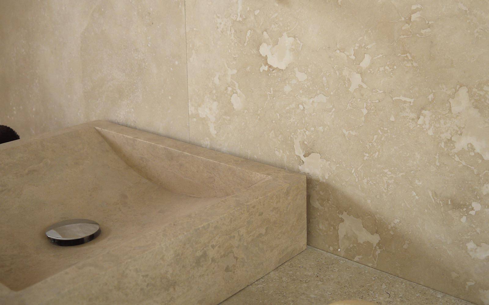 Travertin Naturstein Waschbecken eckig Modell Chimera klein