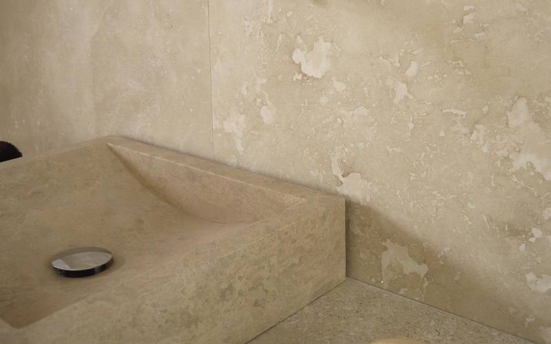 Travertin Naturstein Waschbecken eckig und klein